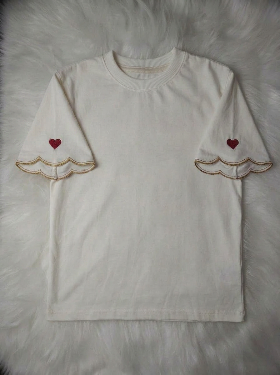 T-Shirt Bordada Coração Off White